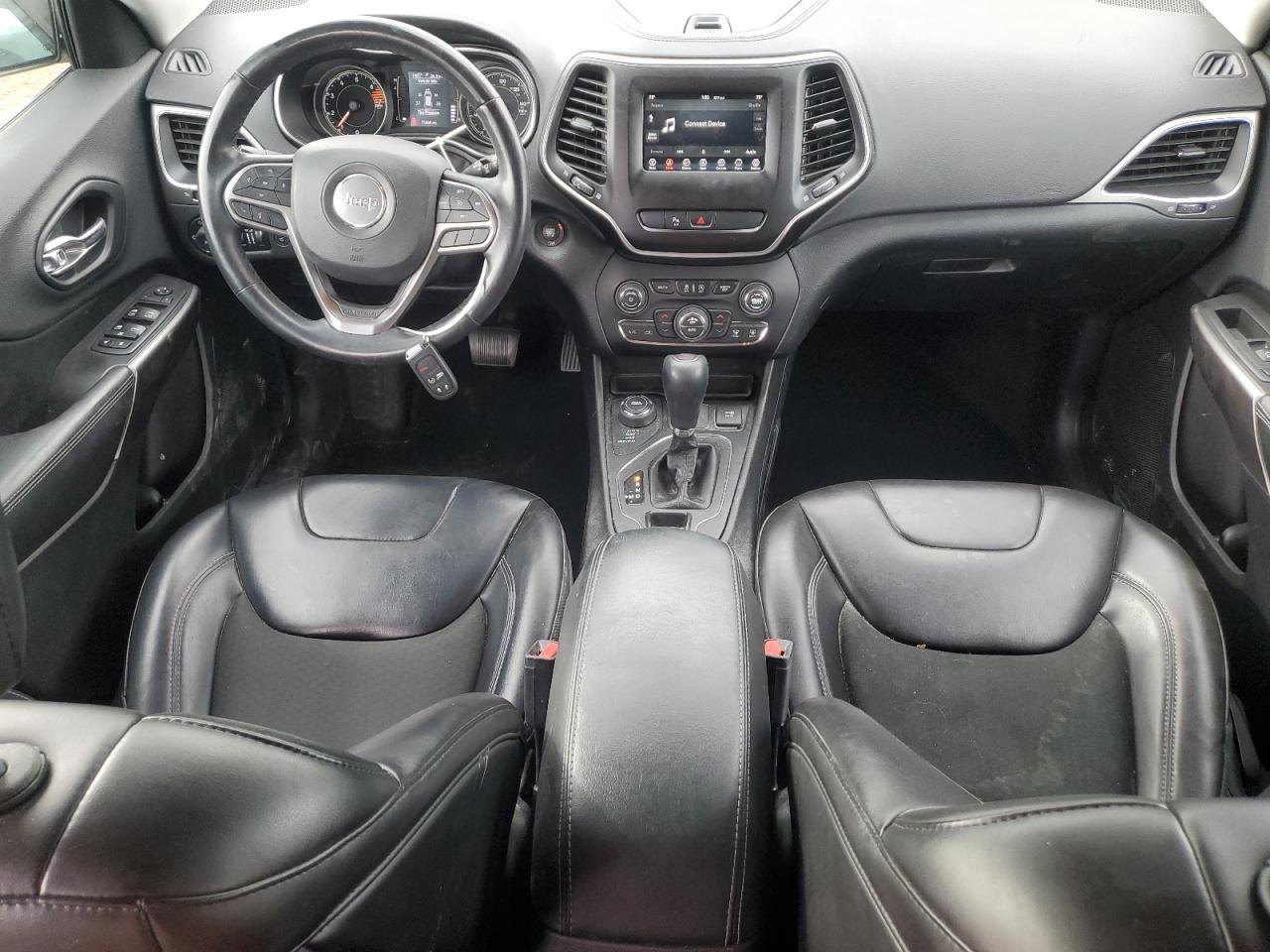 2019 Jeep Cherokee Latitude Plus VIN: 1C4PJMLB6KD402116 Lot: 92861555