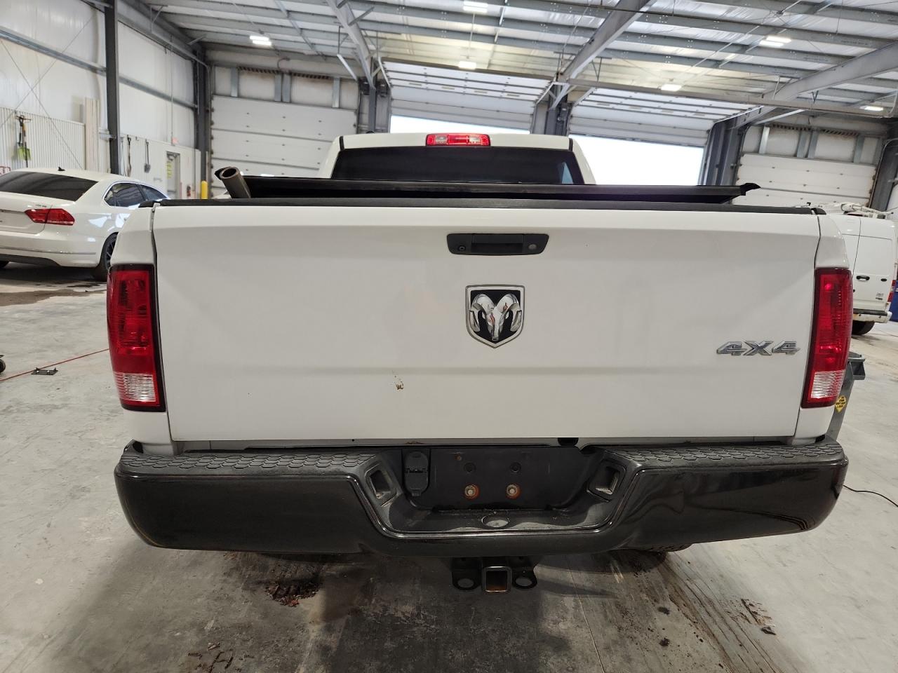 2016 Ram 1500 St VIN: 1C6RR7ST5GS301592 Lot: 92636345