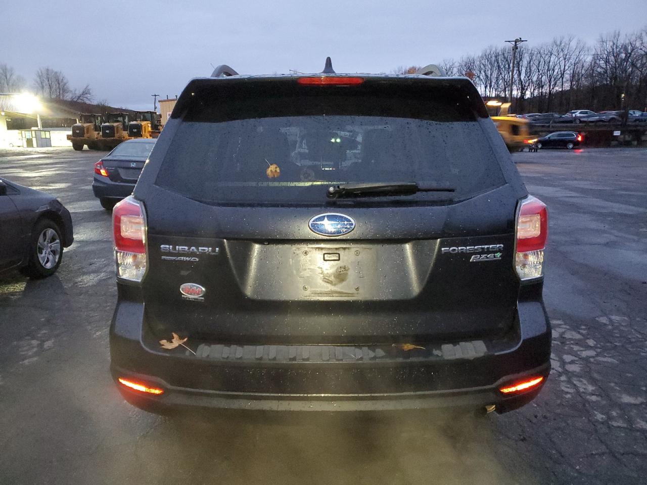 2017 Subaru Forester 2.5I Premium VIN: JF2SJAECXHH541229 Lot: 91437235