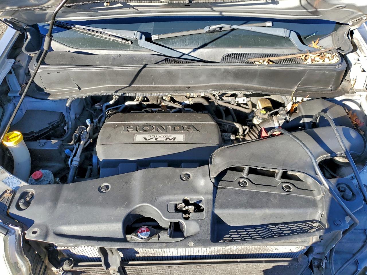 2010 Honda Pilot Touring VIN: 5FNYF4H95AB038824 Lot: 94290045