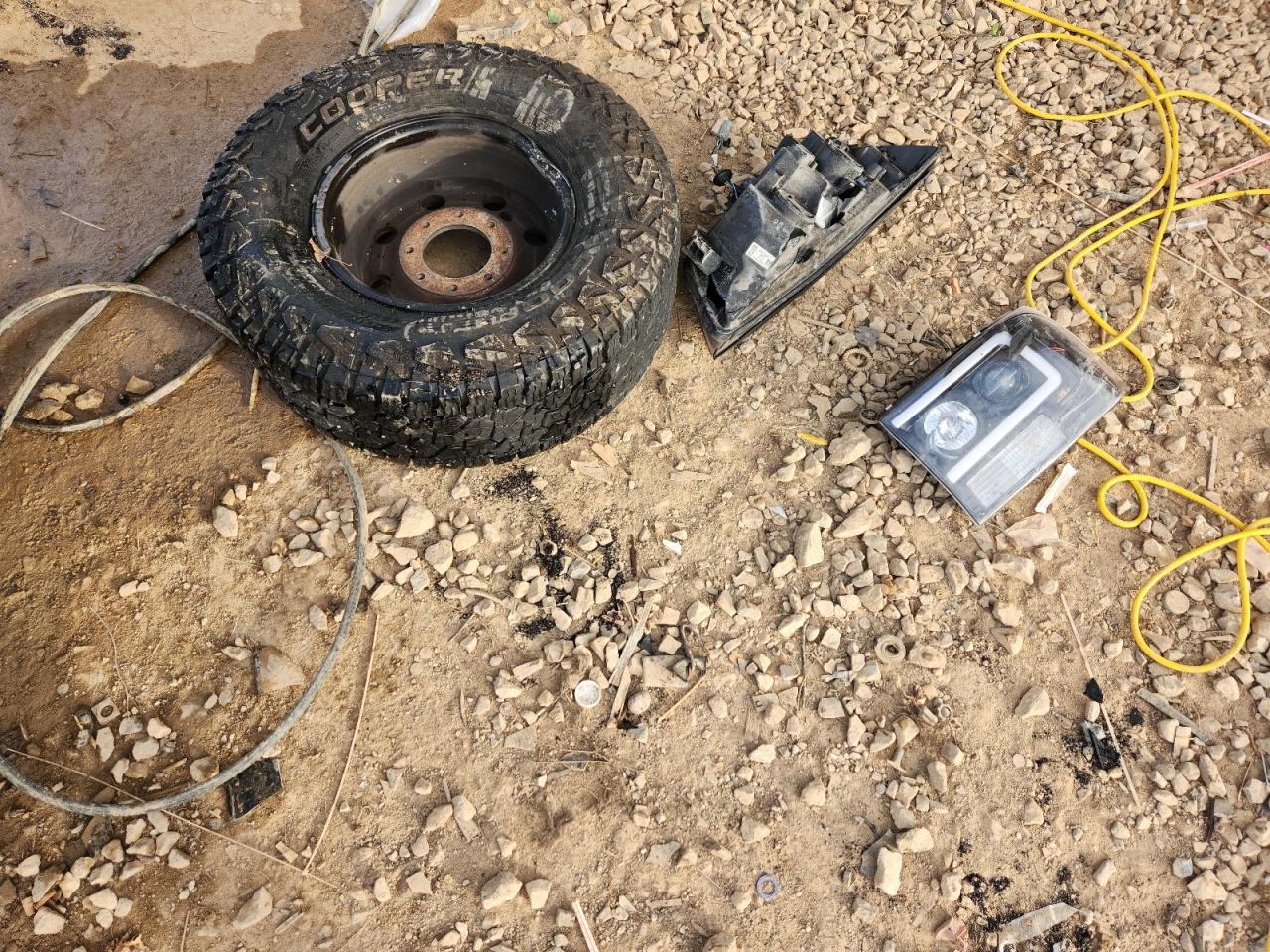 1999 Ford F250 Super Duty VIN: 1FTNX21F7XEE58034 Lot: 92906165