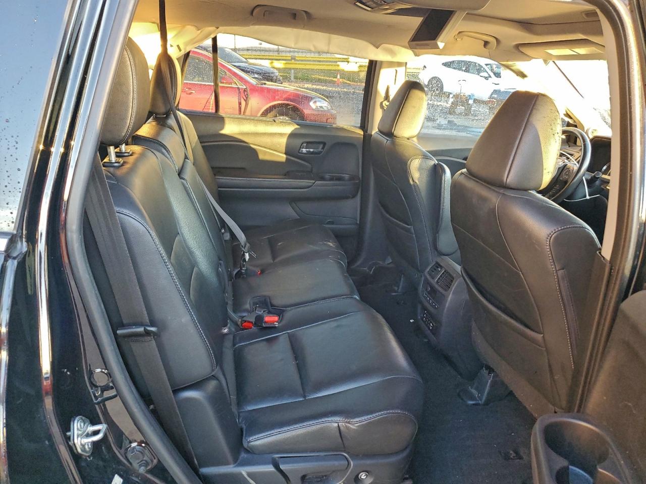 2016 Honda Pilot Touring VIN: 5FNYF5H9XGB053169 Lot: 94457355