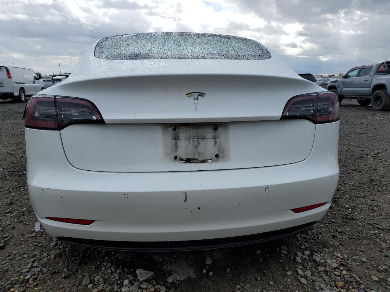 2018 Tesla Model 3 VIN: 5YJ3E1EB2JF066874 Lot: 91348725
