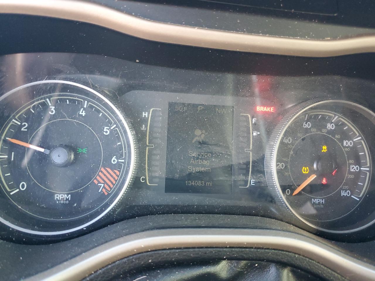 2015 Jeep Cherokee Latitude VIN: 1C4PJMCB7FW679593 Lot: 93190175