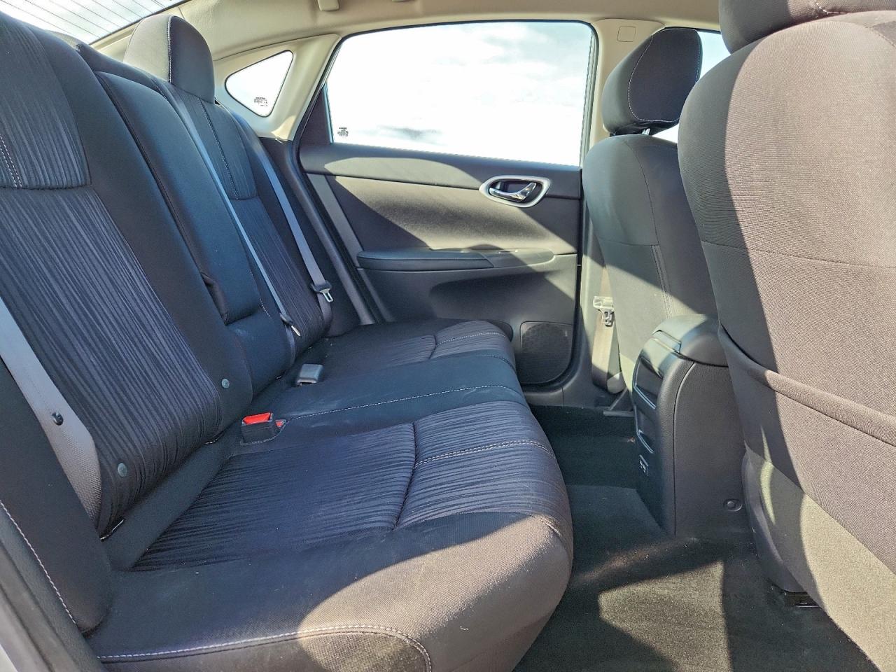 2018 Nissan Sentra S VIN: 3N1AB7AP2JL649406 Lot: 94575275