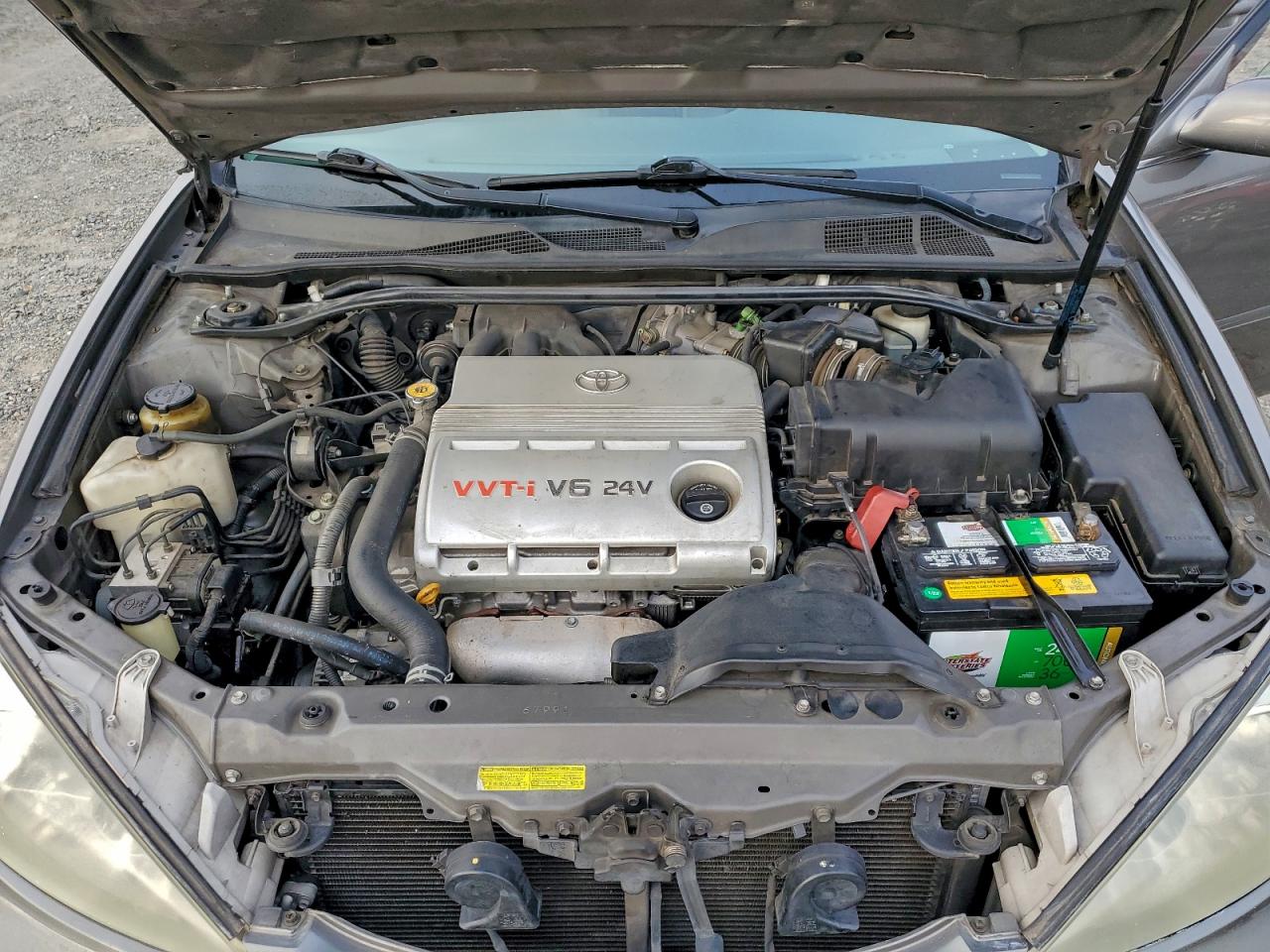 2003 Toyota Camry Le VIN: 4T1BF30K33U560601 Lot: 94110695