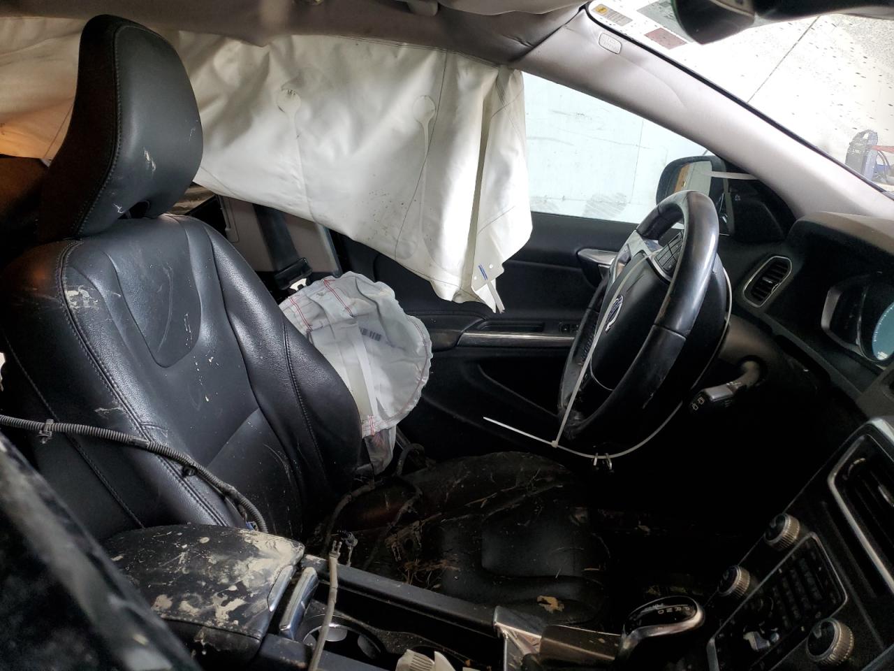 2015 Volvo V60 Platinum VIN: YV140MEM4F1258362 Lot: 91550405