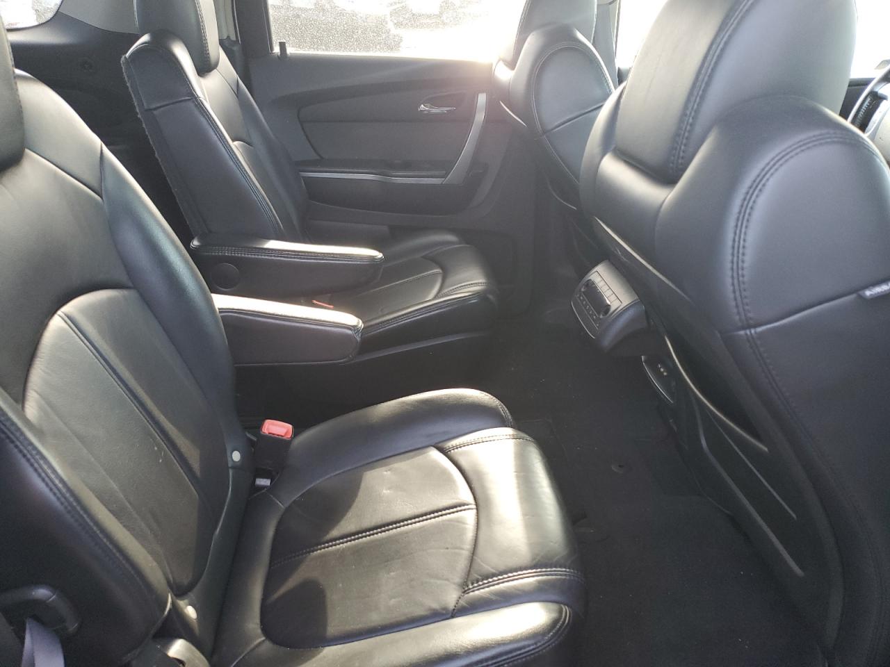 2007 GMC Acadia Slt-1 VIN: 1GKEV23767J167015 Lot: 93466155