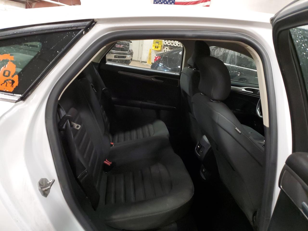 2019 Ford Fusion Se VIN: 3FA6P0LU9KR112728 Lot: 85420835