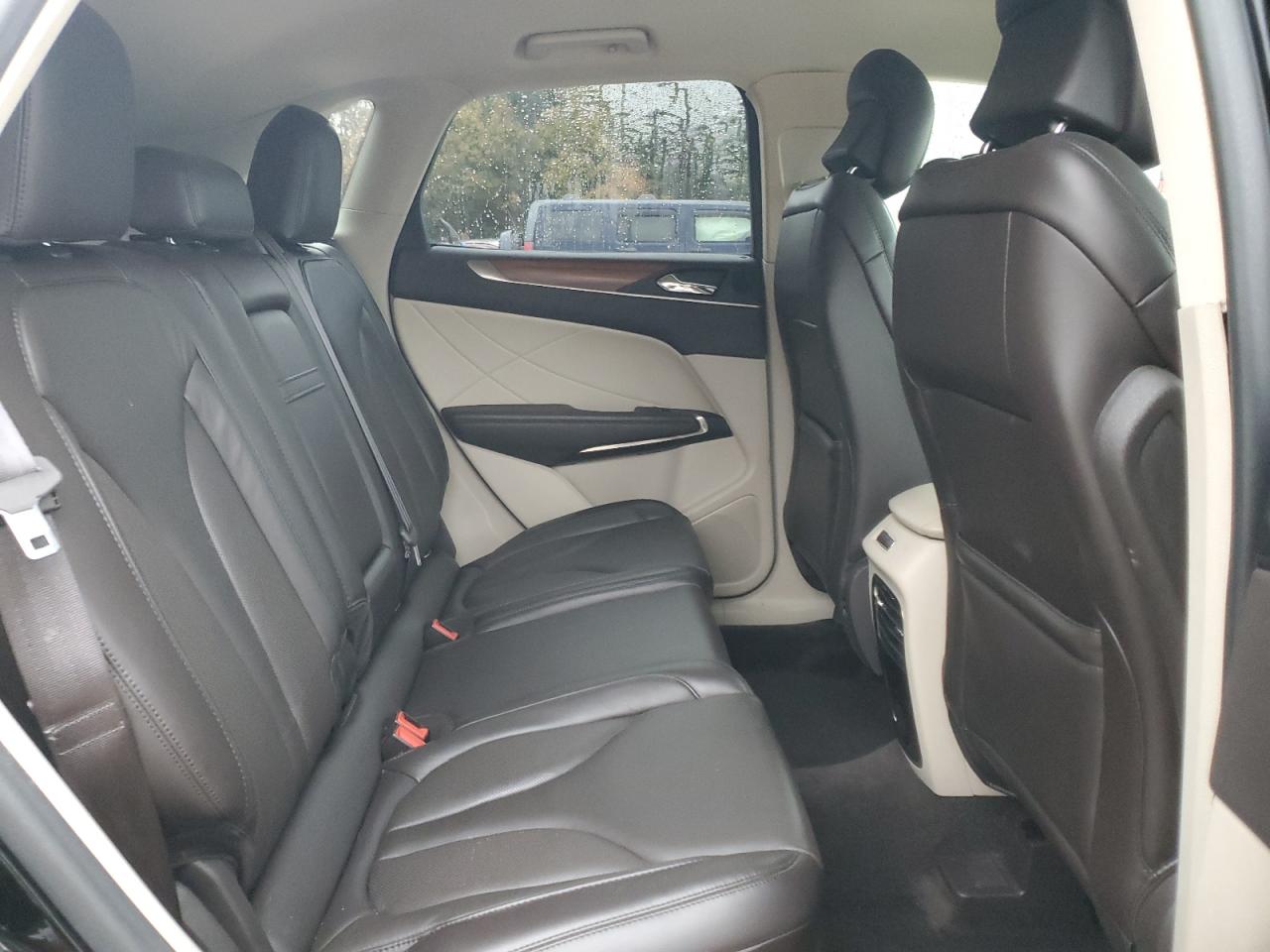 2017 Lincoln Mkc Select VIN: 5LMCJ2C97HUL55888 Lot: 91701395