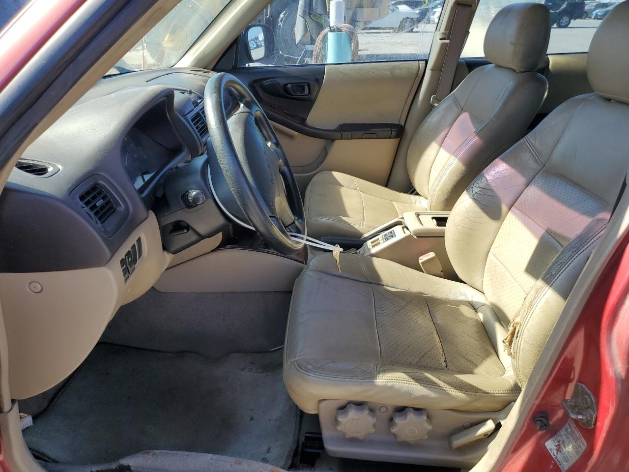 1998 Subaru Forester S VIN: JF1SF655XWH774867 Lot: 92849095