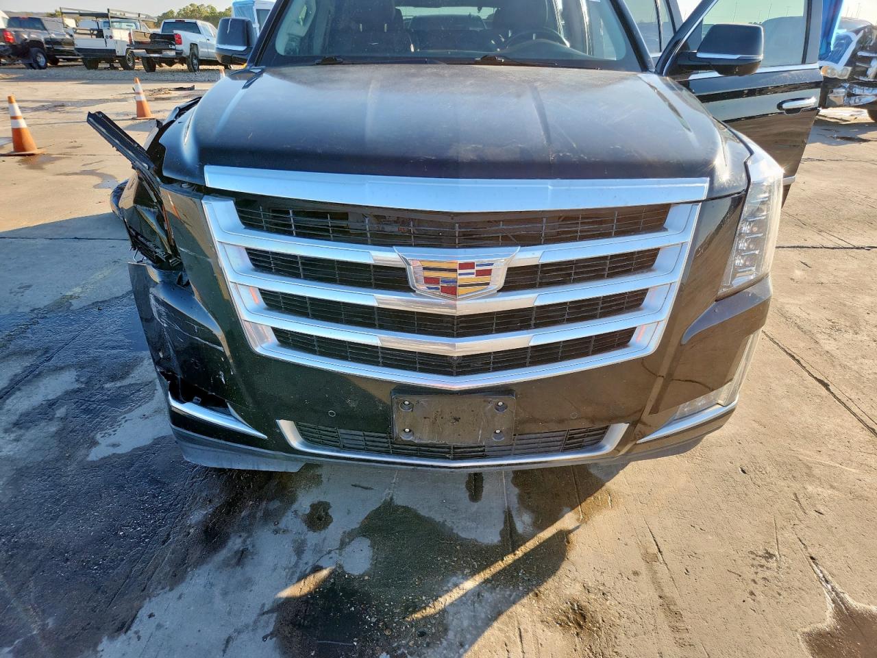 2017 Cadillac Escalade Luxury VIN: 1GYS3BKJ3HR161526 Lot: 92436595