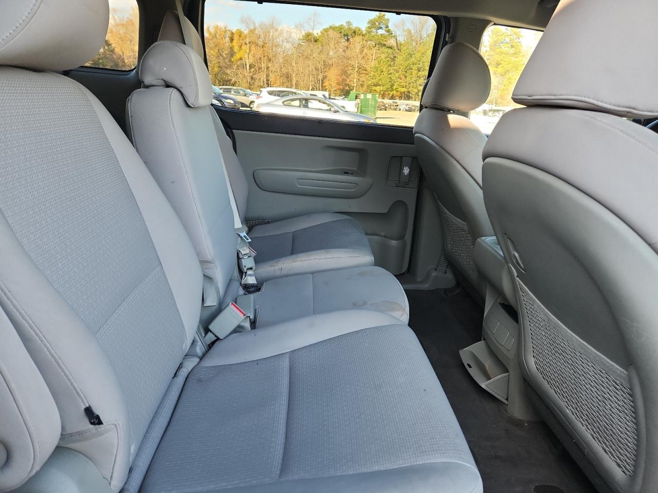 2016 Kia Sedona Lx VIN: KNDMB5C10G6103309 Lot: 92345485