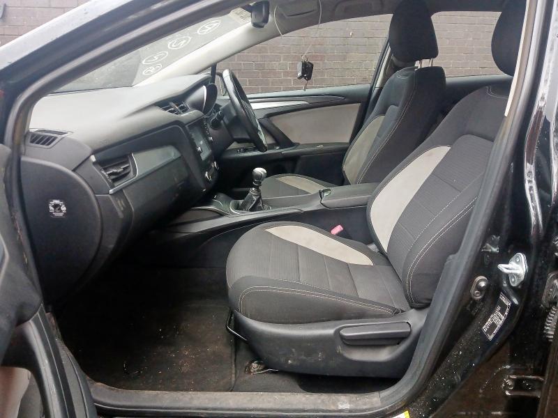 2017 TOYOTA AVENSIS 2.0D BUSINESS EDITION 5DR