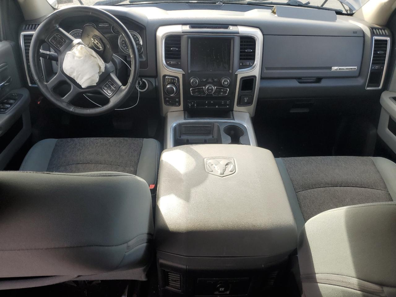 2017 Ram 1500 Slt VIN: 3C6RR7LT9HG714686 Lot: 92218475