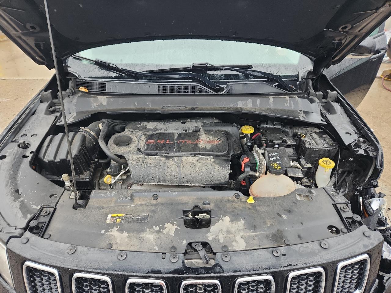 2018 Jeep Compass Limited VIN: 3C4NJDCB3JT206523 Lot: 93310195