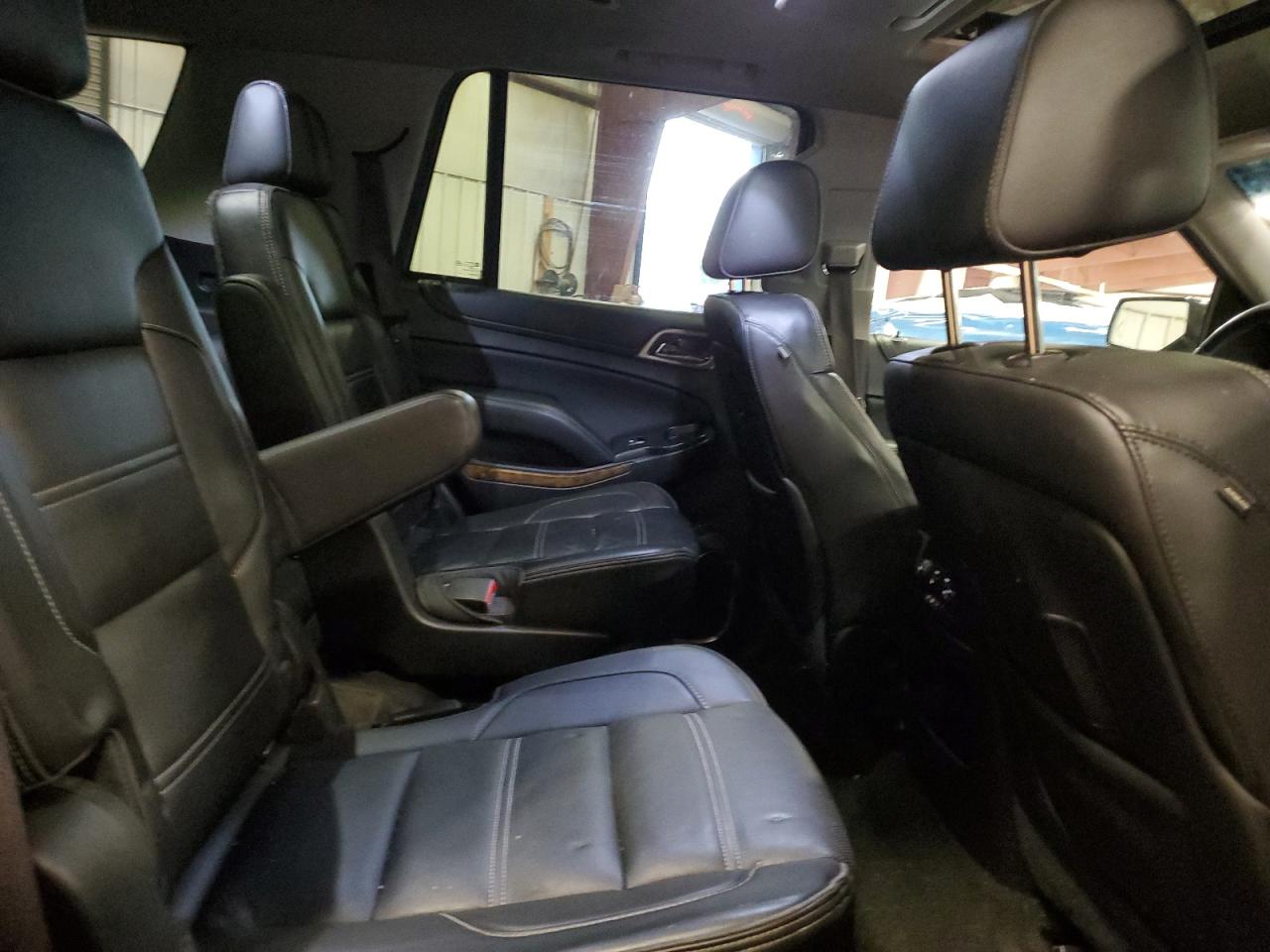 2015 GMC Yukon Denali VIN: 1GKS2CKJ8FR581010 Lot: 90748905