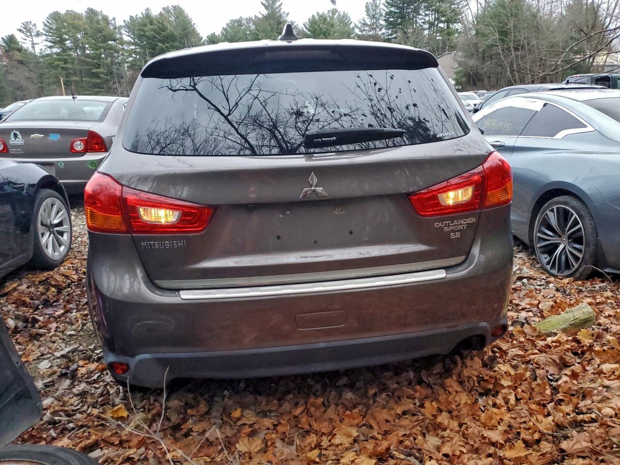 2017 Mitsubishi Outlander Sport Es VIN: JA4AR3AW8HZ031609 Lot: 93319625