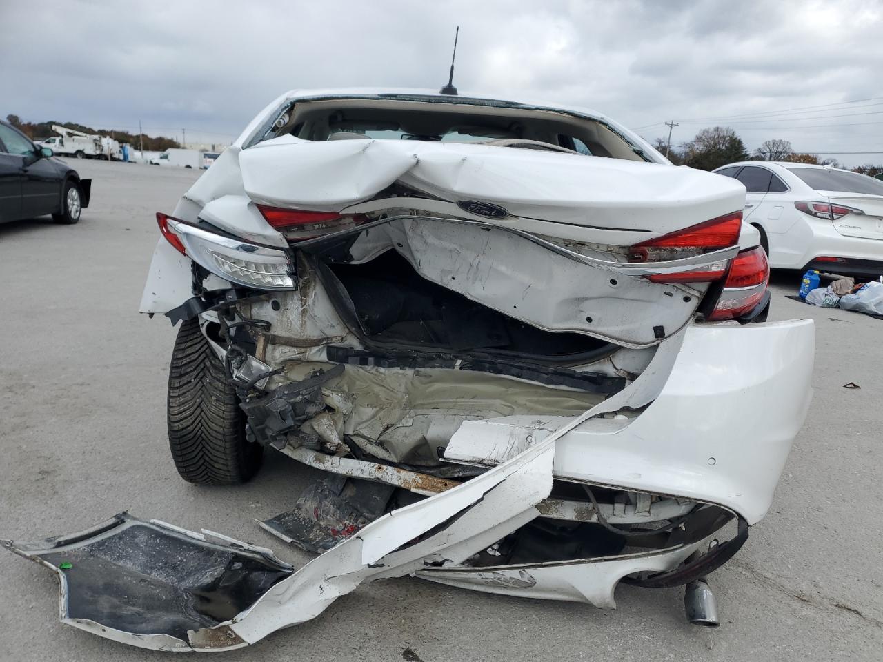 2017 Ford Fusion Se Hybrid VIN: 3FA6P0LU8HR172198 Lot: 91813455