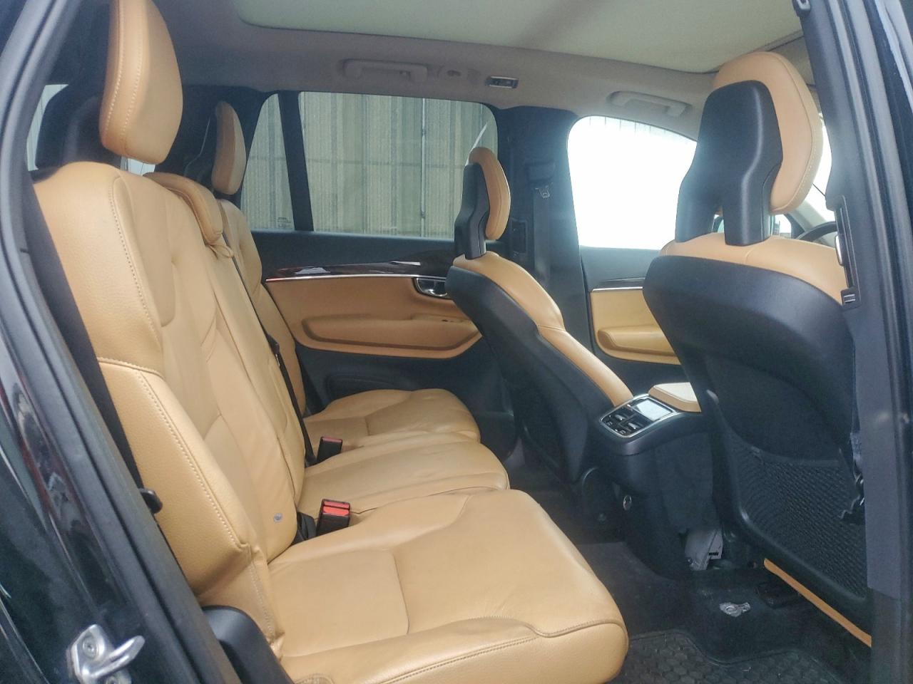 2016 Volvo Xc90 T6 VIN: YV4A22PK5G1069205 Lot: 94670785