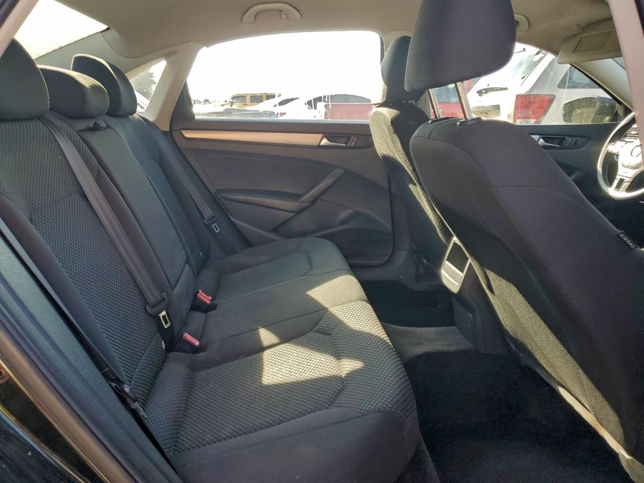 2014 Volkswagen Passat S VIN: 1VWAT7A34EC081326 Lot: 93815095