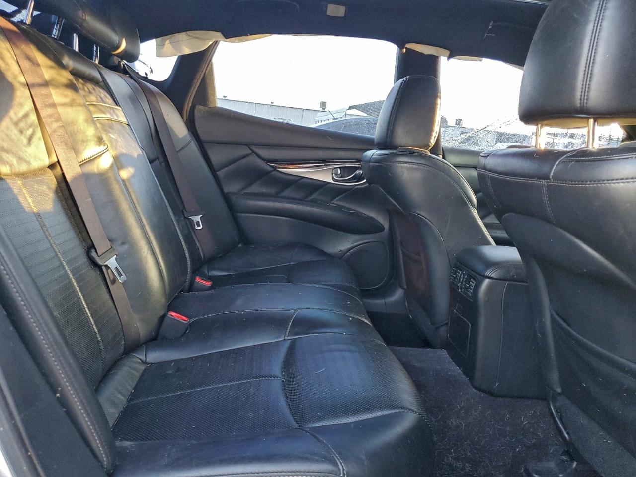 2017 Infiniti Q70 3.7 VIN: JN1BY1AP7HM741482 Lot: 93987195