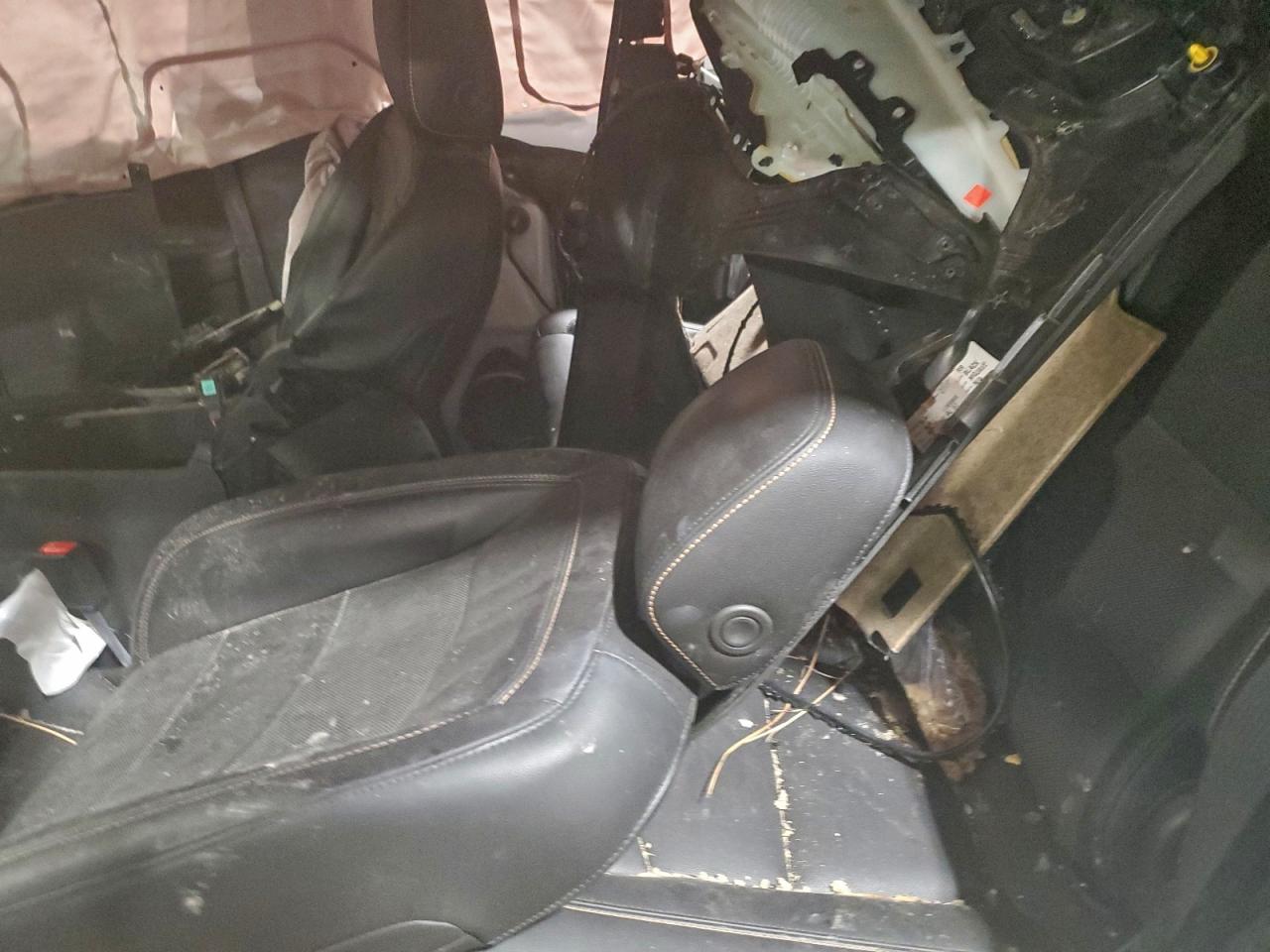 2018 Chevrolet Equinox Premier VIN: 2GNAXNEX4J6154617 Lot: 93747225