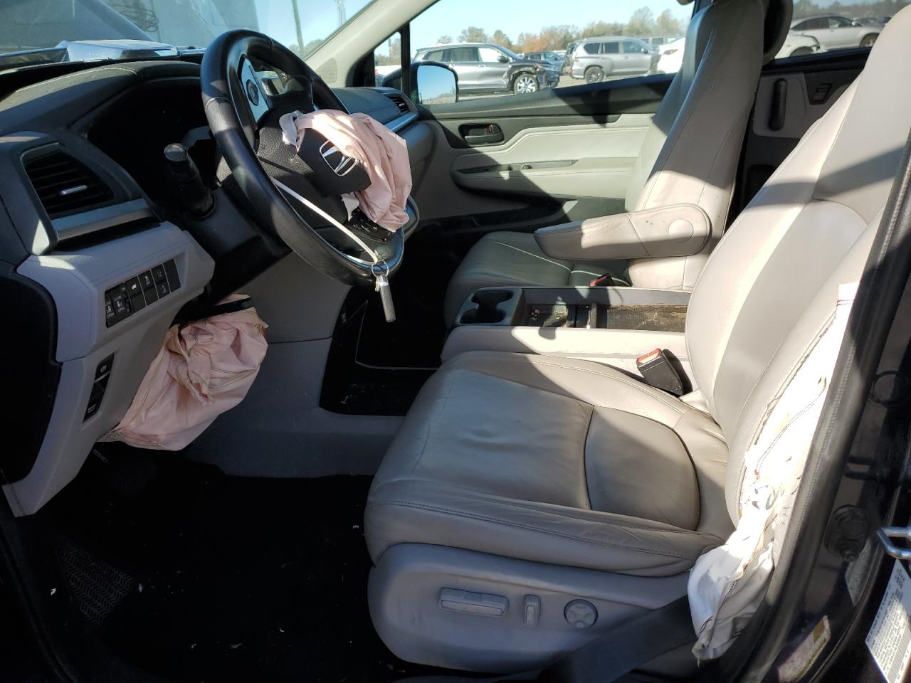 2020 Honda Odyssey Exl VIN: 5FNRL6H76LB039233 Lot: 90699405