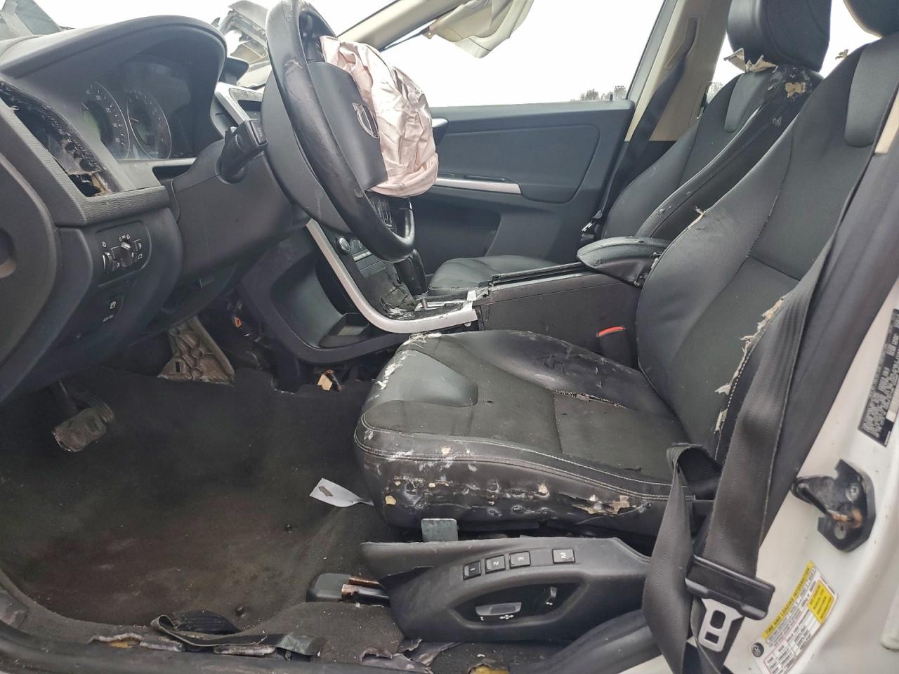 2011 Volvo Xc60 3.2 VIN: YV4940DLXB2171987 Lot: 94103805