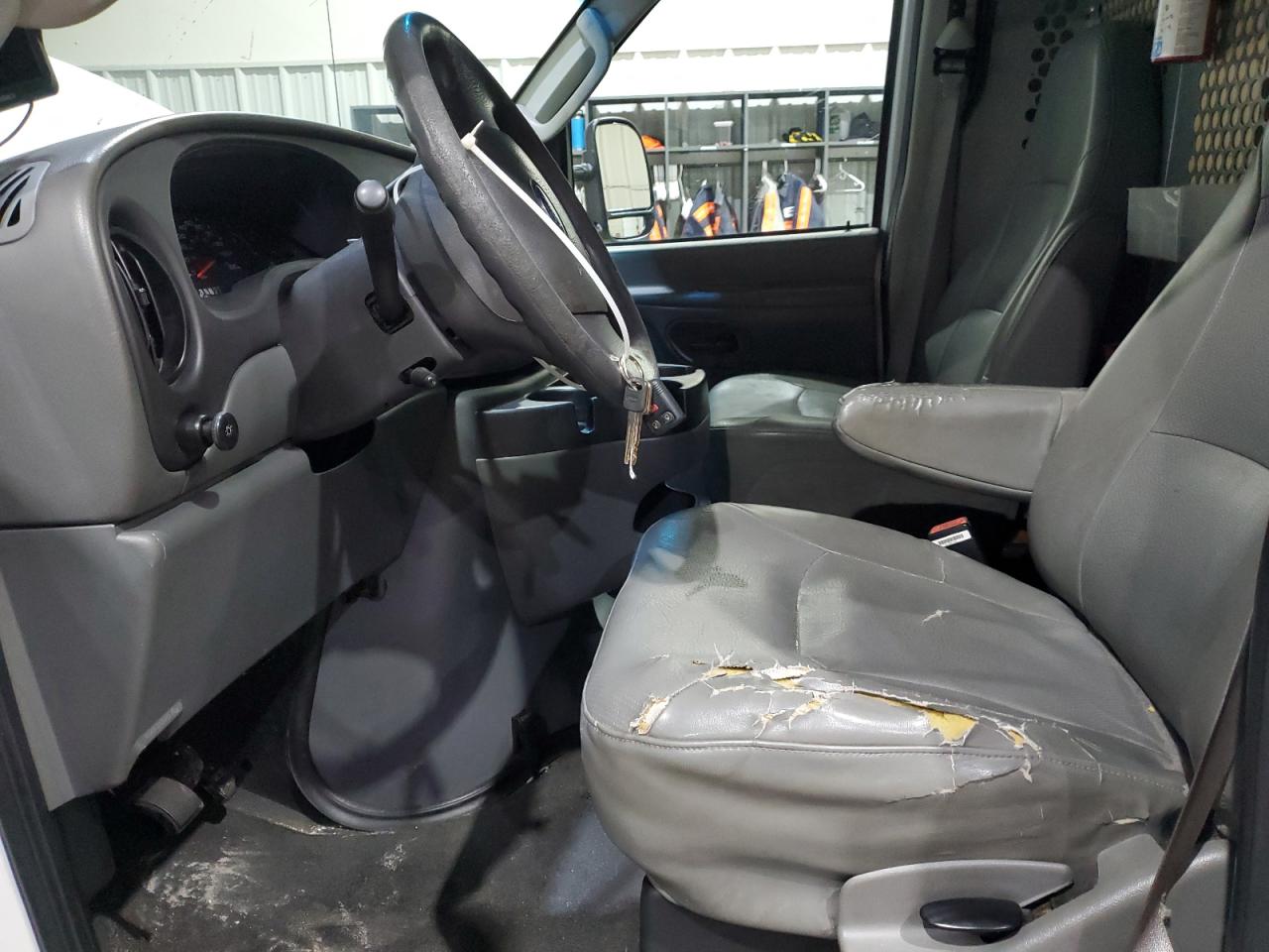 2007 Ford E250 Delivery Van VIN: 1FTNE24W57DB48830 Lot: 92032395