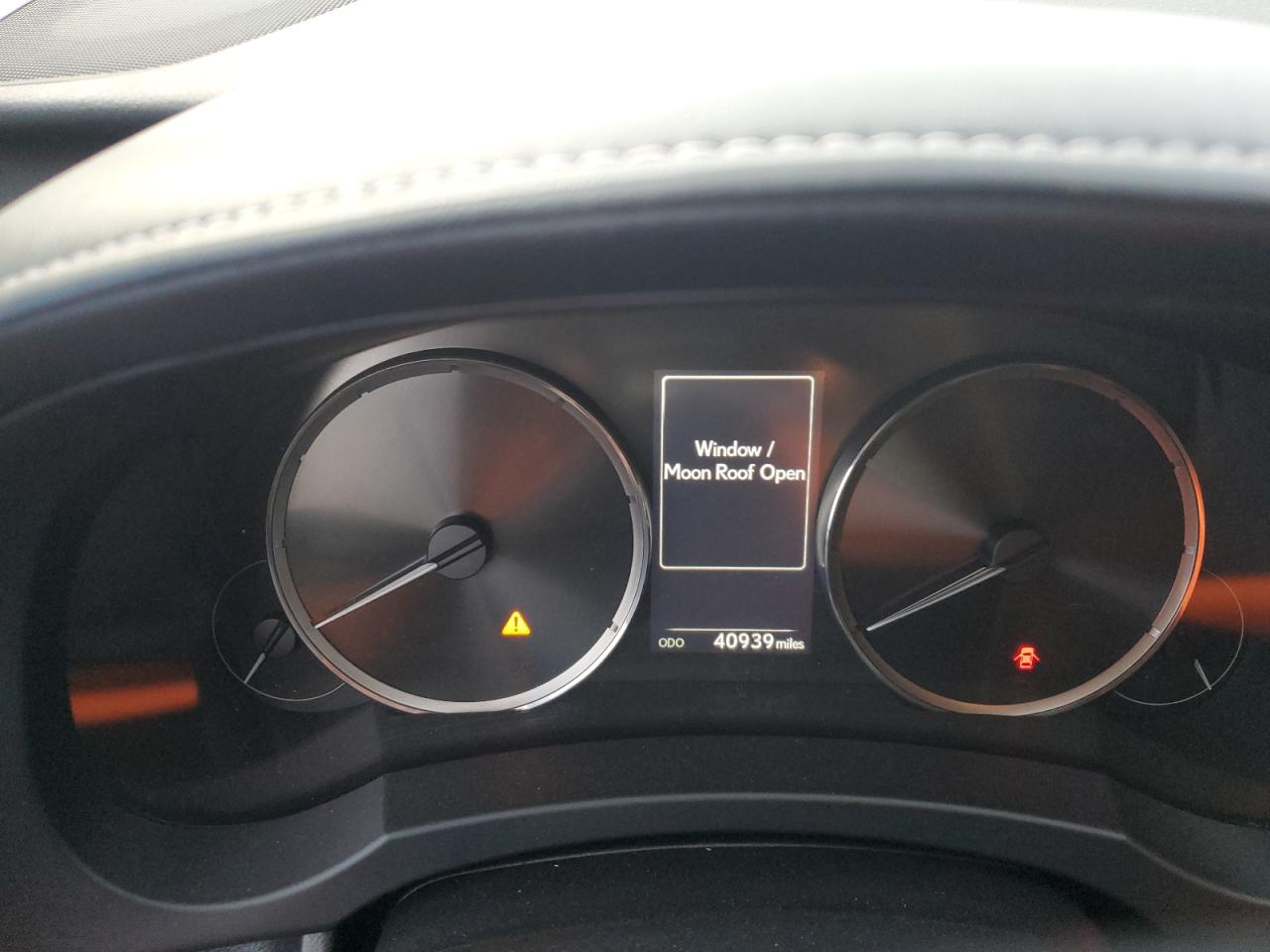 2017 Lexus Is 300 VIN: JTHCM1D24H5019232 Lot: 89829495