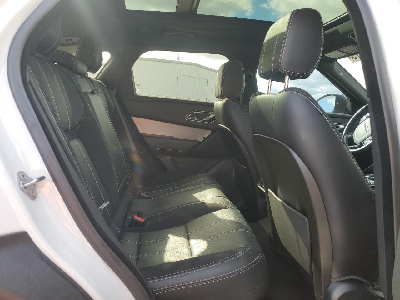 2020 Land Rover Range Rover Velar R-Dynamic S VIN: SALYK2EX3LA275335 Lot: 93089375