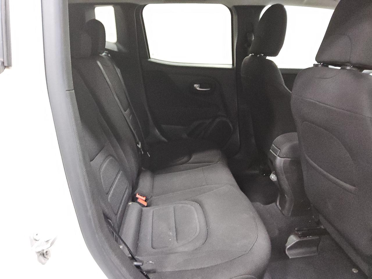 2021 Jeep Renegade Latitude VIN: ZACNJCBB1MPM43726 Lot: 92823565