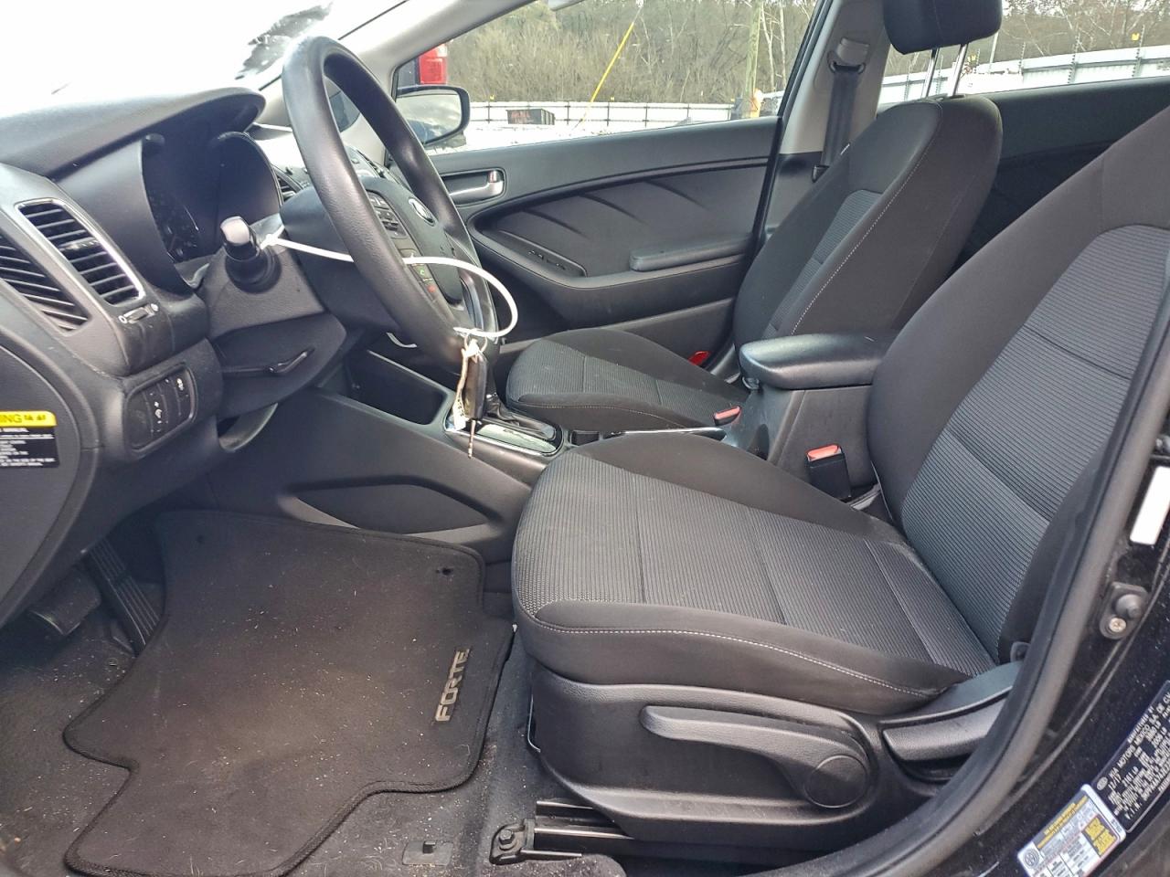 2018 Kia Forte Lx VIN: 3KPFK4A74JE220323 Lot: 94255495