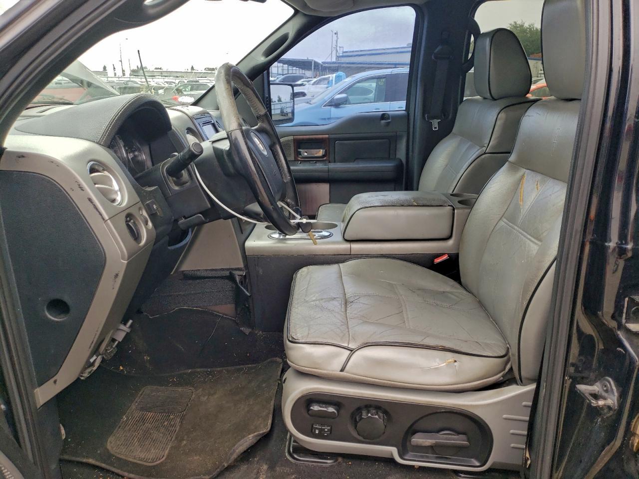 2006 Lincoln Mark Lt VIN: 5LTPW16516FJ17434 Lot: 94352655