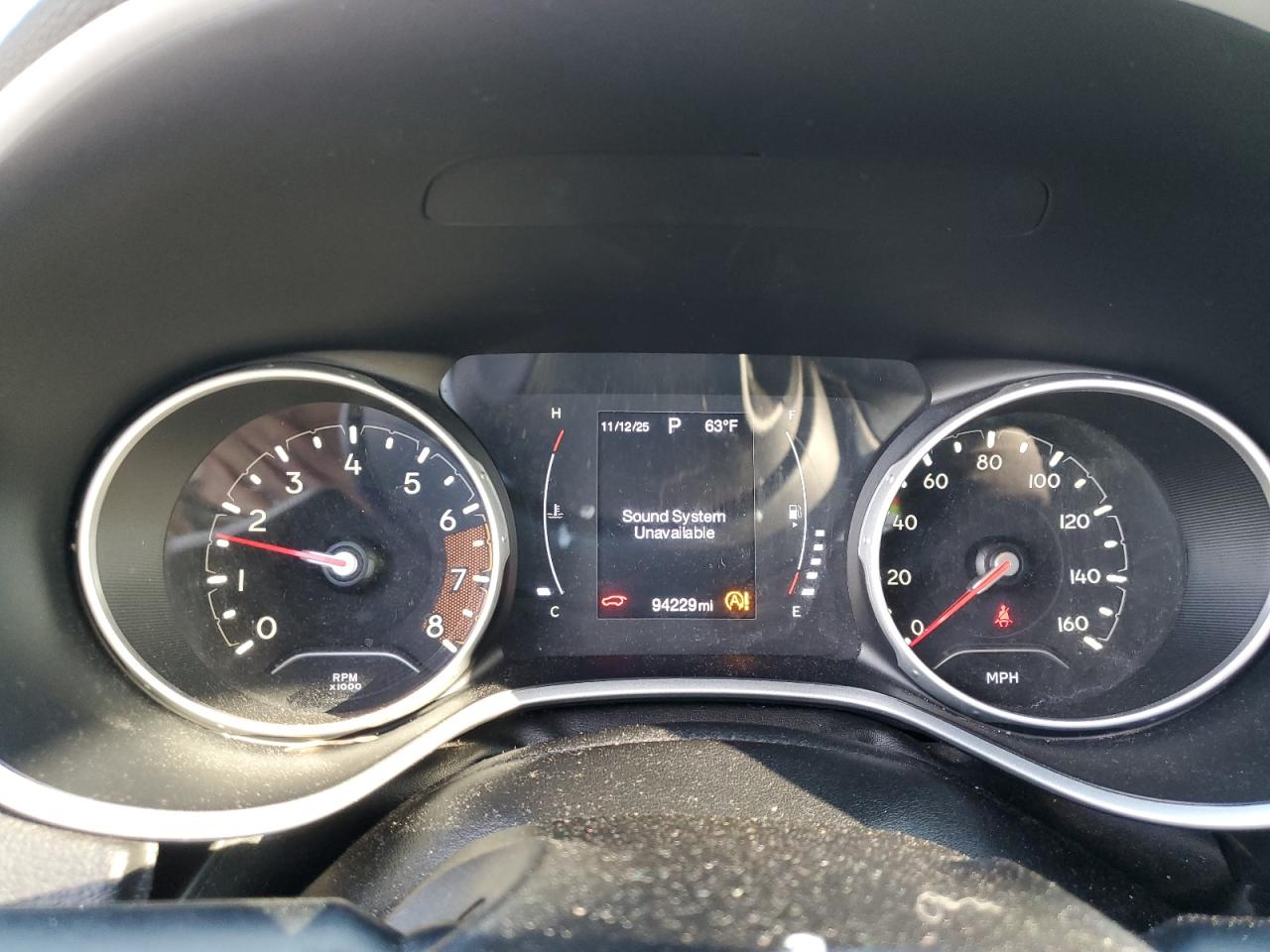 2017 Jeep Compass Latitude VIN: 3C4NJDBB1HT680563 Lot: 92241275