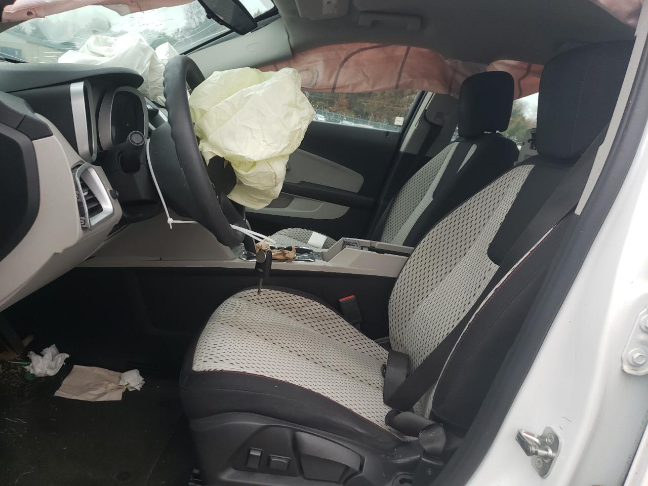 2014 Chevrolet Equinox Ls VIN: 1GNALAEK7EZ107083 Lot: 90849635