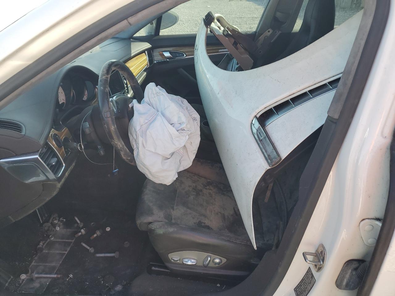 2013 Porsche Panamera Turbo VIN: WP0AC2A77DL090447 Lot: 92576695