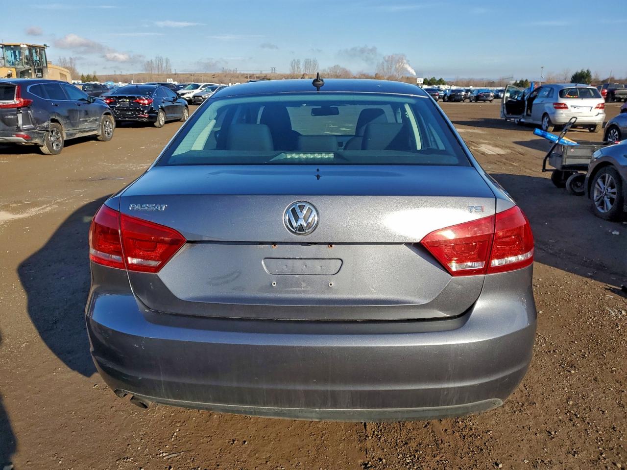 2015 Volkswagen Passat S VIN: 1VWAS7A34FC061517 Lot: 92880705