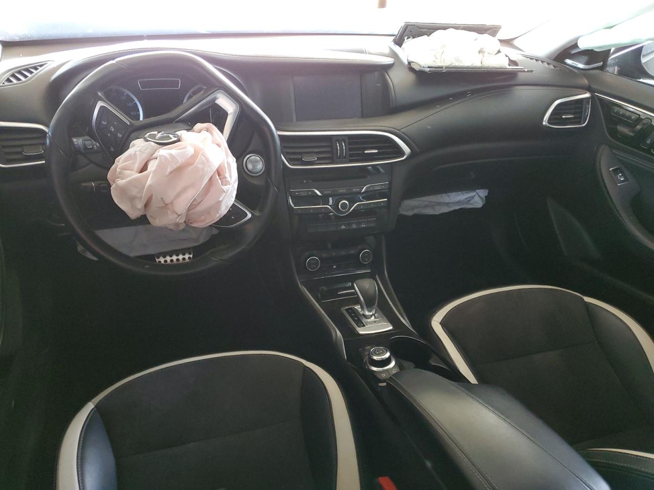 2018 Infiniti Qx30 Base VIN: SJKCH5CP6JA051748 Lot: 92308055