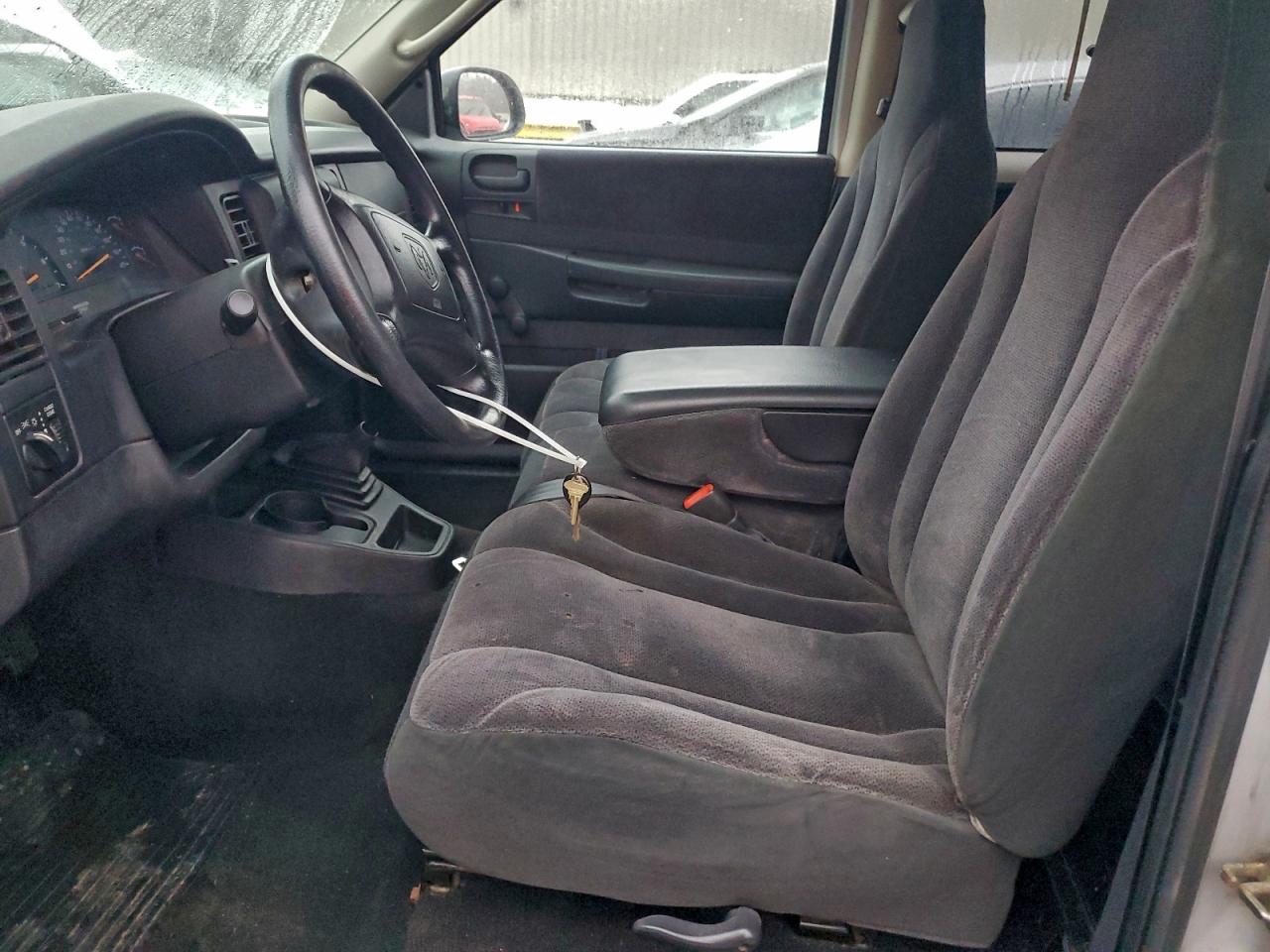 2002 Dodge Dakota Sport VIN: 1B7GL32X82S551284 Lot: 94889465