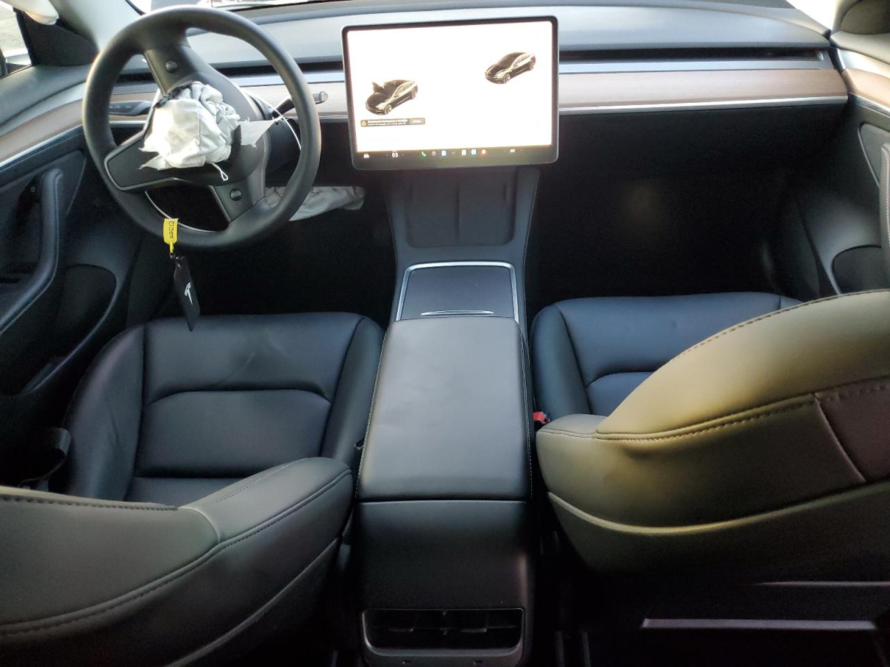 2021 Tesla Model 3 VIN: 5YJ3E1EB8MF061067 Lot: 92323455