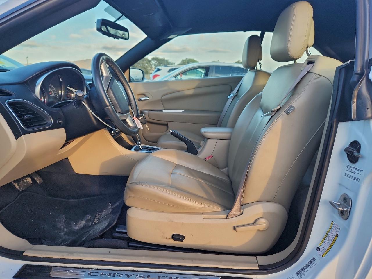 2011 Chrysler 200 Limited VIN: 1C3BC7EG7BN575897 Lot: 93611665