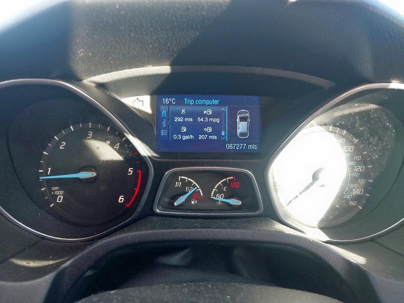 2013 FORD FOCUS 1.6 TDCI 115 ZETEC NAVIGATOR 5DR