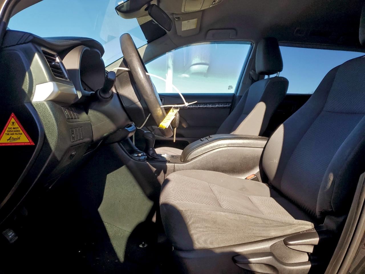 2019 Toyota Highlander Le VIN: 5TDBZRFH0KS951122 Lot: 92858645