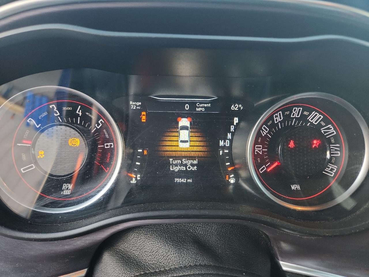 2018 Dodge Challenger Sxt VIN: 2C3CDZAG5JH215327 Lot: 93049665