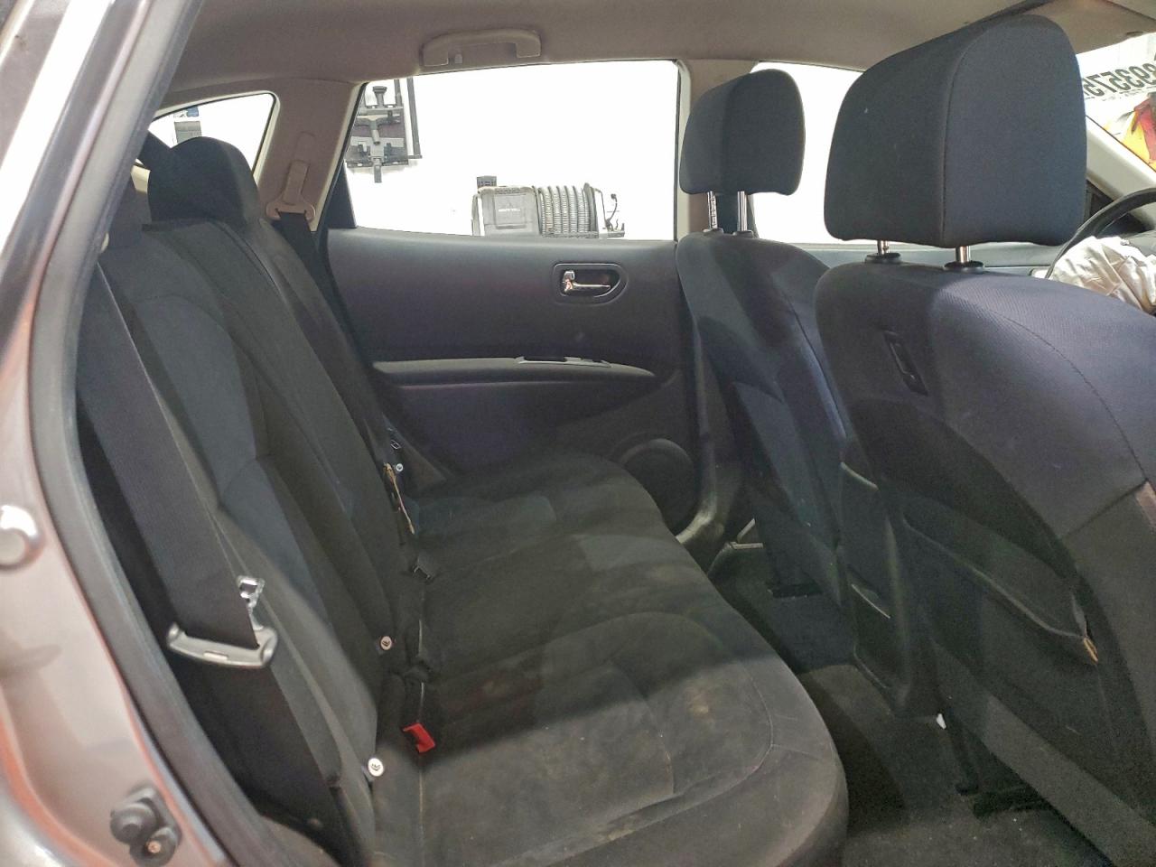 2010 Nissan Rogue S VIN: JN8AS5MV9AW609849 Lot: 93893575