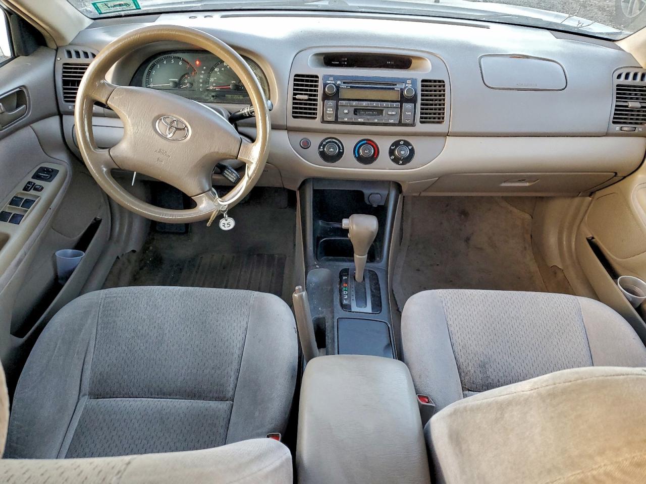 2003 Toyota Camry Le VIN: 4T1BE32K83U722397 Lot: 94186415