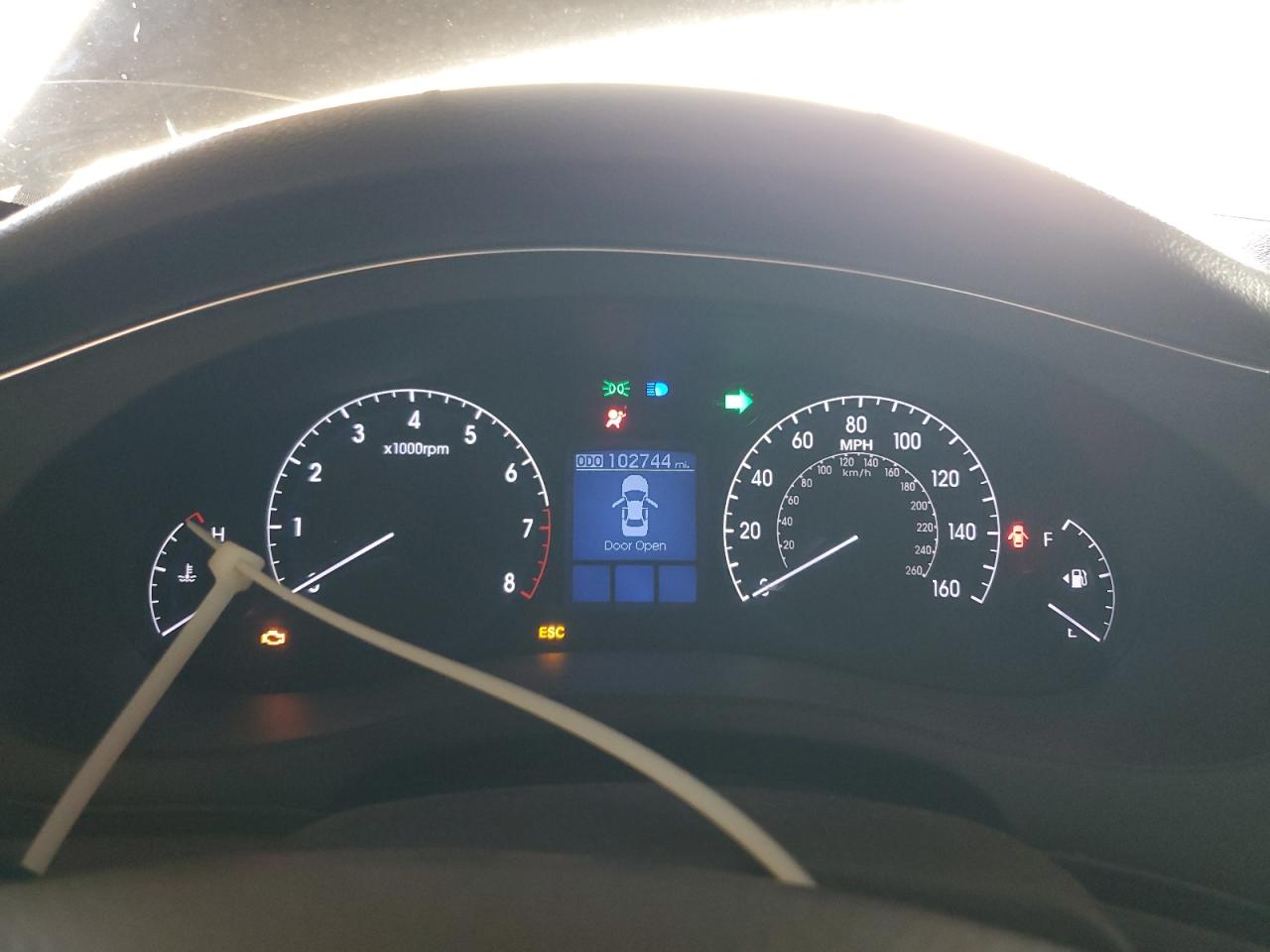 2013 Hyundai Genesis 3.8L VIN: KMHGC4DD9DU234030 Lot: 92217335