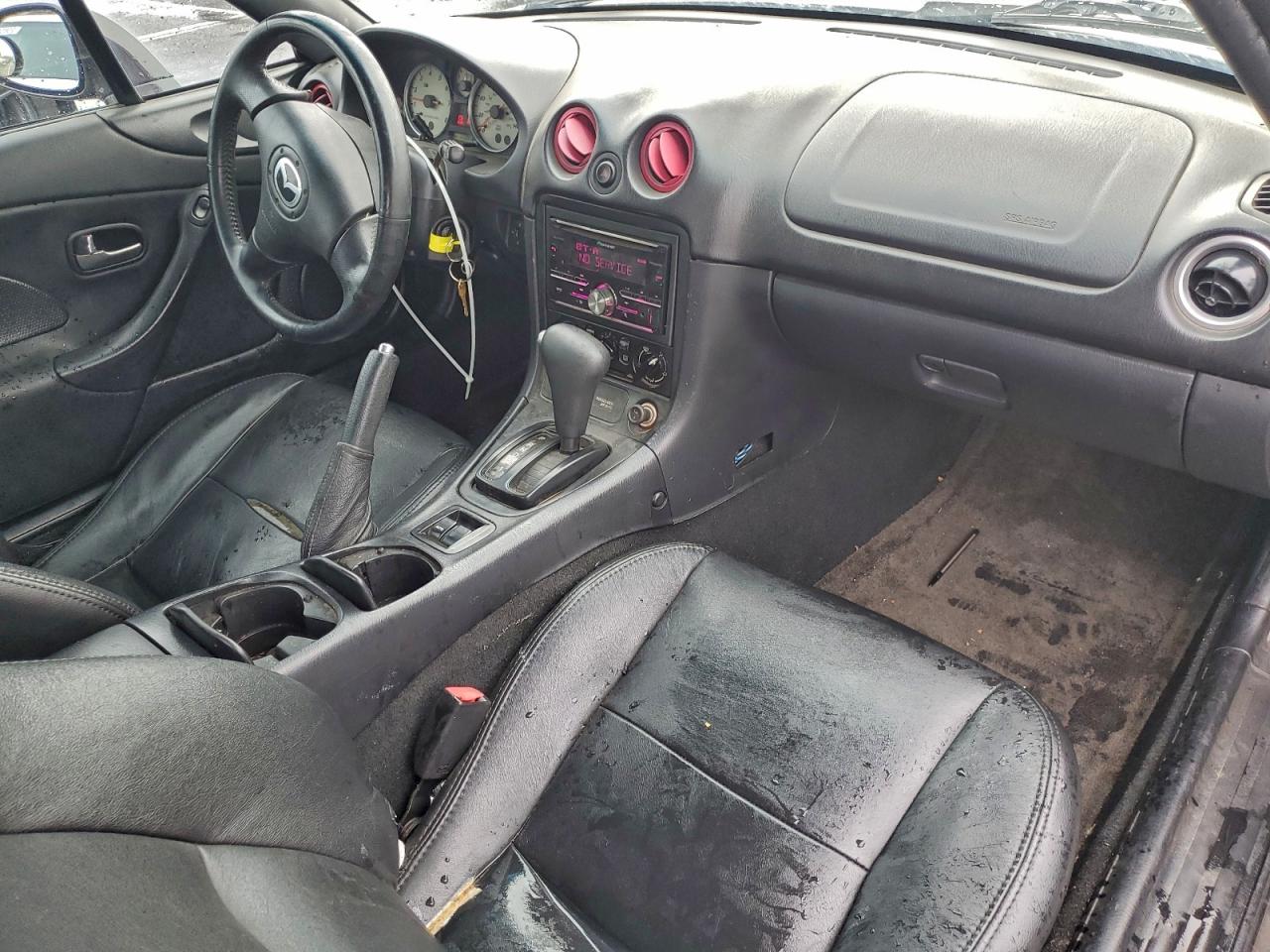 2004 Mazda Mx-5 Miata Base VIN: JM1NB353X40406510 Lot: 94156475